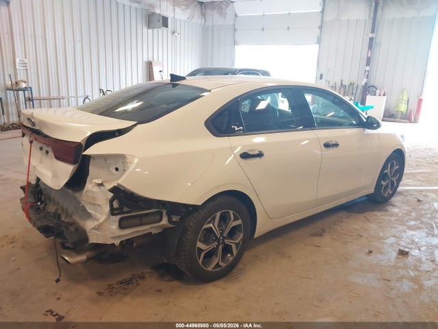 44968980 :رقم المزاد ، 3KPF24AD4ME362973 vin ، 2021 Kia Forte Lxs مزاد بيع