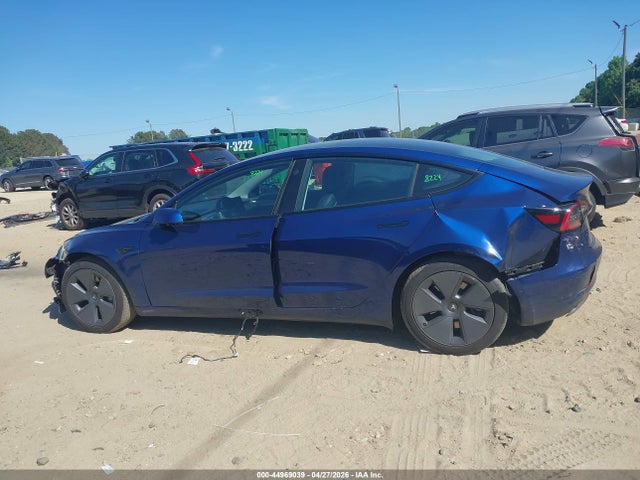 Продаж на аукціоні авто 2022 Tesla Model 3 Long Range Dual Motor All-wheel Drive, vin: 5YJ3E1EB0NF243010, номер лоту: 44969039