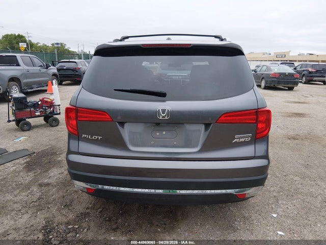 Honda Pilot Touring 2017 5FNYF6H96HB012741 Image 17