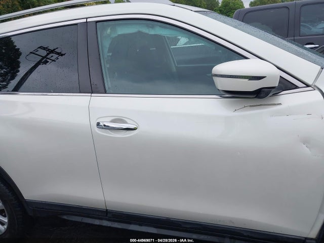 Aukcja sprzedaży 2017 Nissan Rogue Sv, vin: 5N1AT2MV3HC816848, numer aukcji: 44969071