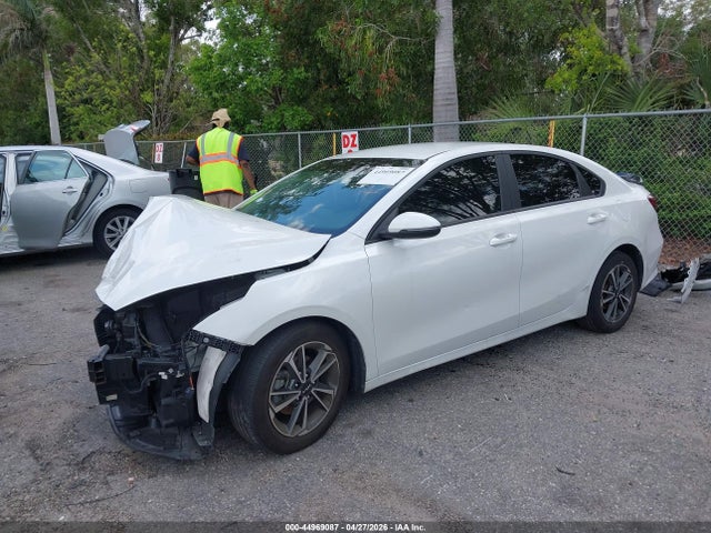 44969087 :رقم المزاد ، 3KPF24AD2NE474446 vin ، 2022 Kia Forte Lxs مزاد بيع