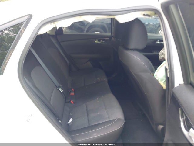 44969087 :رقم المزاد ، 3KPF24AD2NE474446 vin ، 2022 Kia Forte Lxs مزاد بيع