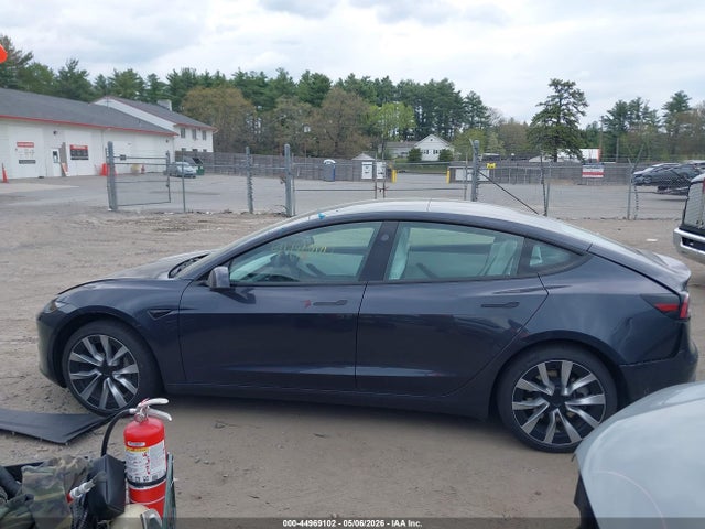 2026 Tesla Model 3 Premium Rear-wheel Drive/rear-wheel Drive მანქანა იყიდება აუქციონზე, vin: 5YJ3E1EAXTF138656, აუქციონის ნომერი: 44969102
