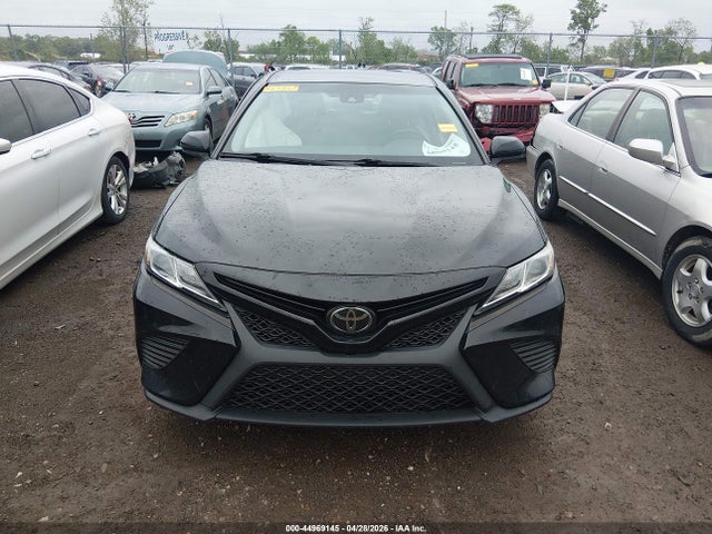 44969145 :رقم المزاد ، 4T1G11AK8LU929363 vin ، 2020 Toyota Camry Se مزاد بيع