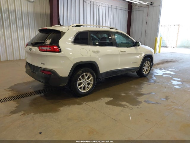 Jeep Cherokee Latitude 2016 1C4PJMCB1GW166356 Image 4