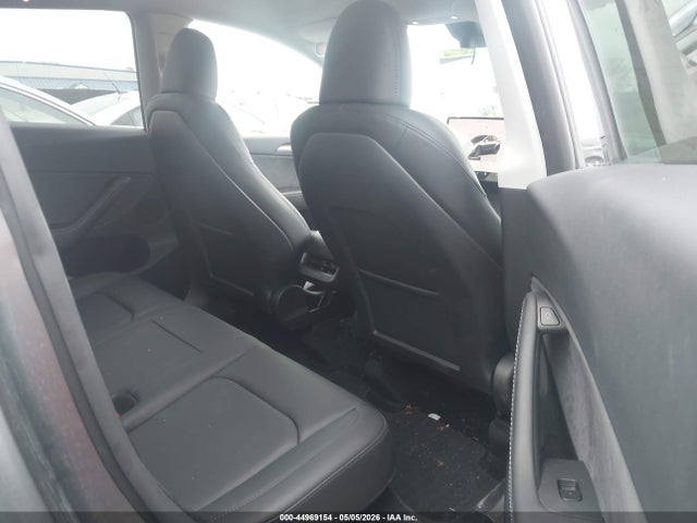 44969154 :رقم المزاد ، 7SAYGDED3SF245626 vin ، 2025 Tesla Model Y Long Range Dual Motor Rear-wheel Drive مزاد بيع