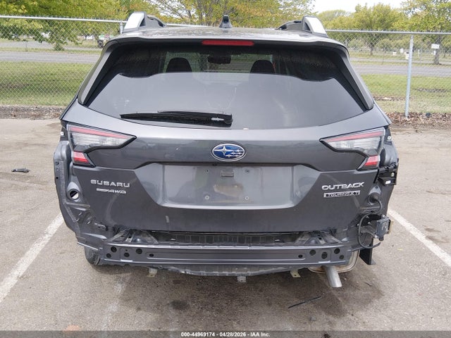 44969174 :رقم المزاد ، 4S4BTGPD4P3125475 vin ، 2023 Subaru Outback Touring Xt مزاد بيع