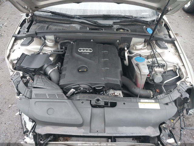 44969179 :رقم المزاد ، WAUBFAFL4FN045093 vin ، 2015 Audi A4 2.0t Premium مزاد بيع