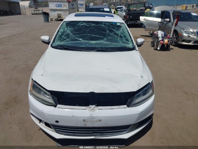 Продажа на аукционе авто 2014 Volkswagen Jetta 1.8t Se, vin: 3VWD07AJ3EM388053, номер лота: 44969221
