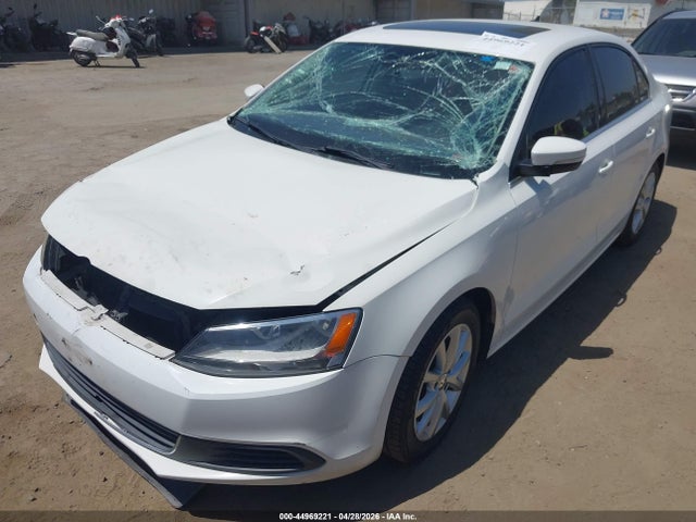 Продажа на аукционе авто 2014 Volkswagen Jetta 1.8t Se, vin: 3VWD07AJ3EM388053, номер лота: 44969221