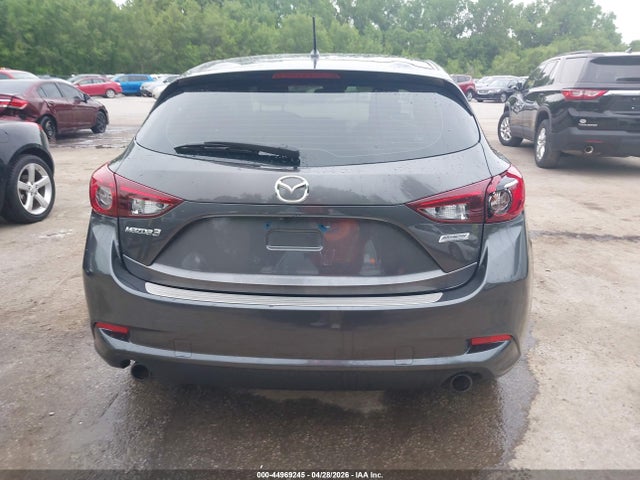 44969245 :رقم المزاد ، 3MZBN1L36JM270285 vin ، 2018 Mazda Mazda3 Touring مزاد بيع