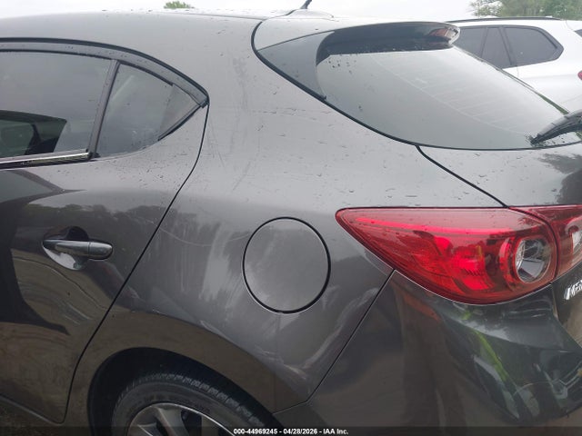 44969245 :رقم المزاد ، 3MZBN1L36JM270285 vin ، 2018 Mazda Mazda3 Touring مزاد بيع