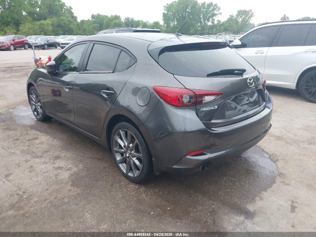 44969245 :رقم المزاد ، 3MZBN1L36JM270285 vin ، 2018 Mazda Mazda3 Touring مزاد بيع