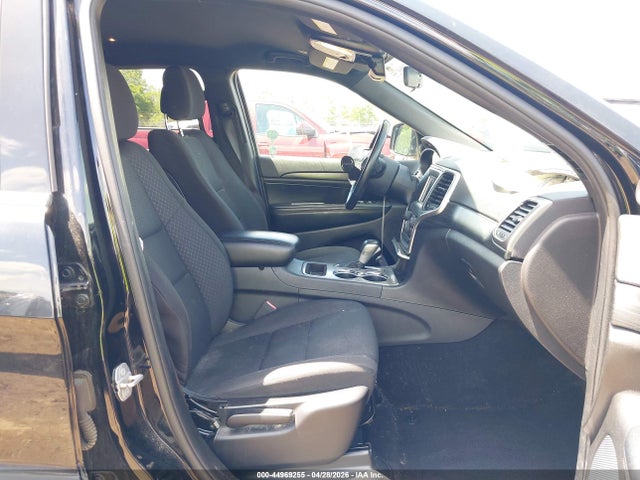 44969255 :رقم المزاد ، 1C4RJFAG8KC658556 vin ، 2019 Jeep Grand Cherokee Laredo E 4x4 مزاد بيع