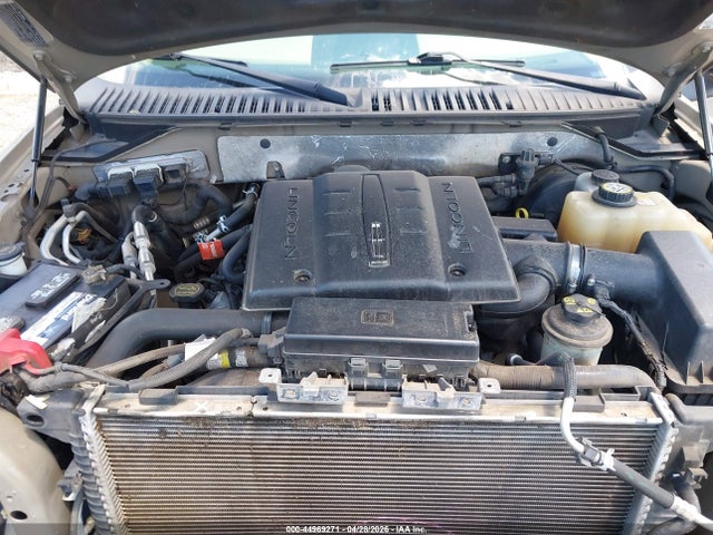 Продаж на аукціоні авто 2007 Lincoln Navigator Ultimate, vin: 5LMFU27597LJ06945, номер лоту: 44969271