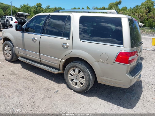 Продаж на аукціоні авто 2007 Lincoln Navigator Ultimate, vin: 5LMFU27597LJ06945, номер лоту: 44969271