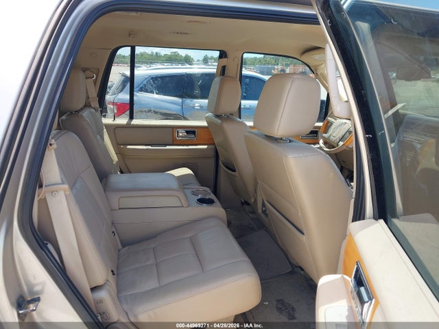 Продаж на аукціоні авто 2007 Lincoln Navigator Ultimate, vin: 5LMFU27597LJ06945, номер лоту: 44969271