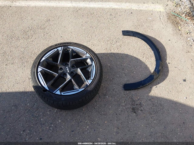 44969284 :رقم المزاد ، 3KPFW4DE5SE045225 vin ، 2025 Kia K4 Gt-line مزاد بيع