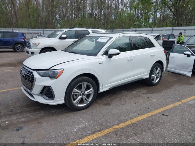 Продаж на аукціоні авто 2021 Audi Q3 Premium 45 Tfsi S Line Quattro Tiptronic, vin: WA1DECF3XM1018750, номер лоту: 44969293