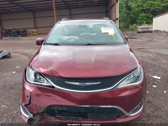 44969314 :رقم المزاد ، 2C4RC1BG0KR505785 vin ، 2019 Chrysler Pacifica Touring L مزاد بيع