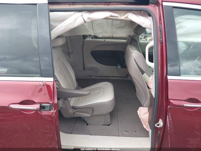 2019 Chrysler Pacifica Touring L მანქანა იყიდება აუქციონზე, vin: 2C4RC1BG0KR505785, აუქციონის ნომერი: 44969314