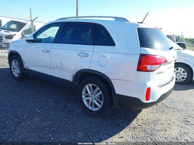 2015 Kia Sorento Lx V6 მანქანა იყიდება აუქციონზე, vin: 5XYKTDA74FG611963, აუქციონის ნომერი: 44969358