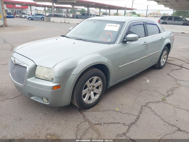 2006 Chrysler 300 Touring მანქანა იყიდება აუქციონზე, vin: 2C3KA53G46H258932, აუქციონის ნომერი: 44969366