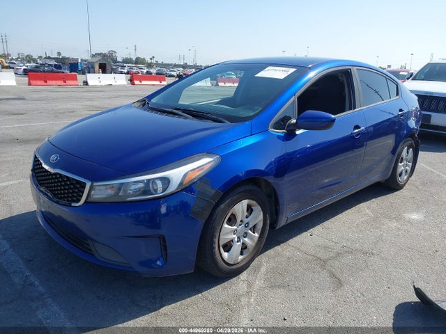 3KPFK4A73JE190215 KIA FORTE LX