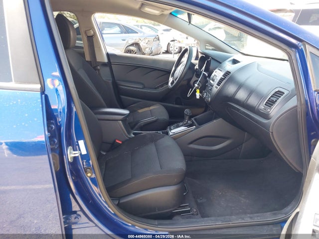 3KPFK4A73JE190215 KIA FORTE LX