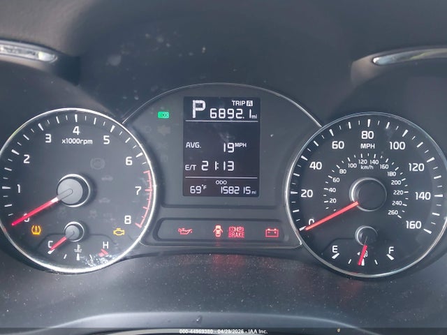 3KPFK4A73JE190215 KIA FORTE LX