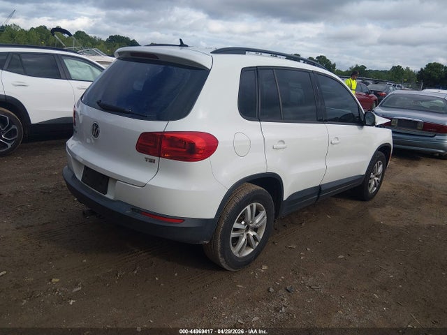 Aukcja sprzedaży 2016 Volkswagen Tiguan S, vin: WVGAV7AX8GW514336, numer aukcji: 44969417