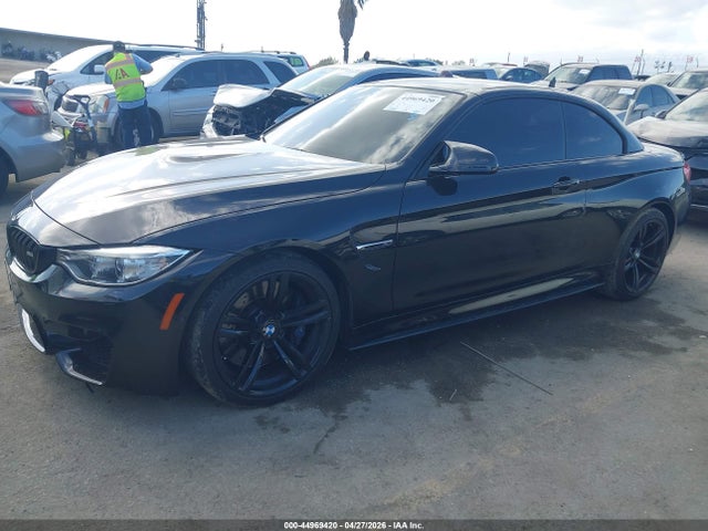 BMW M4 2015 WBS3U9C56FP968383 Image 2