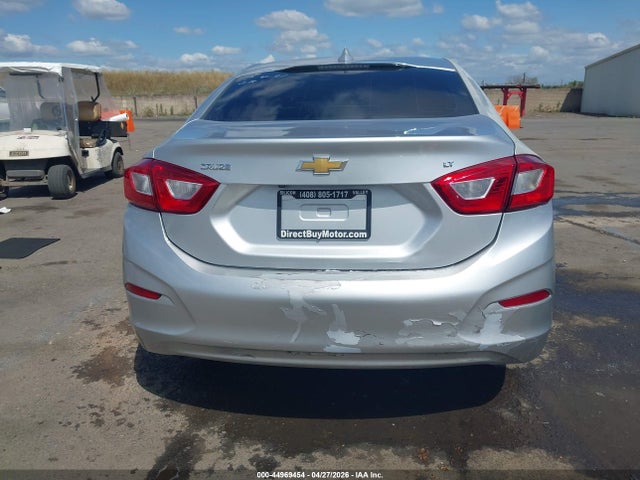 1G1BE5SM0J7108353 Chevrolet Cruze Lt Auto