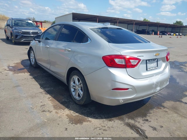 1G1BE5SM0J7108353 Chevrolet Cruze Lt Auto