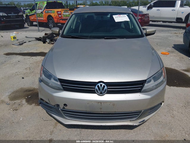 44969469 :رقم المزاد ، 3VWDP7AJ0DM248357 vin ، 2013 Volkswagen Jetta 2.5l Se مزاد بيع