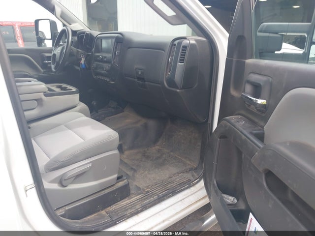 1GC4KYCG7JF236176 Chevrolet Silverado 3500hd Wt