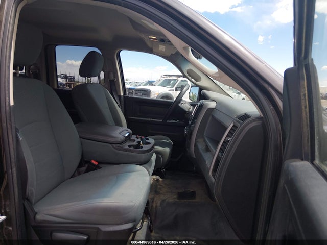 44969516 :رقم المزاد ، 1C6RR7FG6HS605710 vin ، 2017 Ram 1500 Tradesman  4x4 6'4 Box مزاد بيع