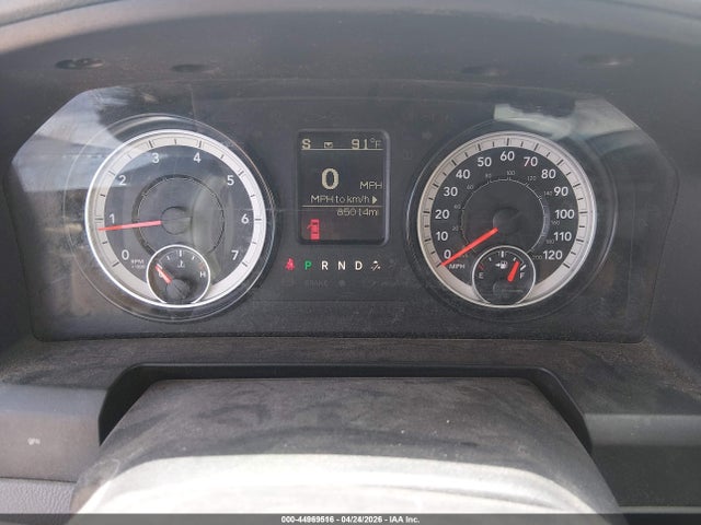 44969516 :رقم المزاد ، 1C6RR7FG6HS605710 vin ، 2017 Ram 1500 Tradesman  4x4 6'4 Box مزاد بيع