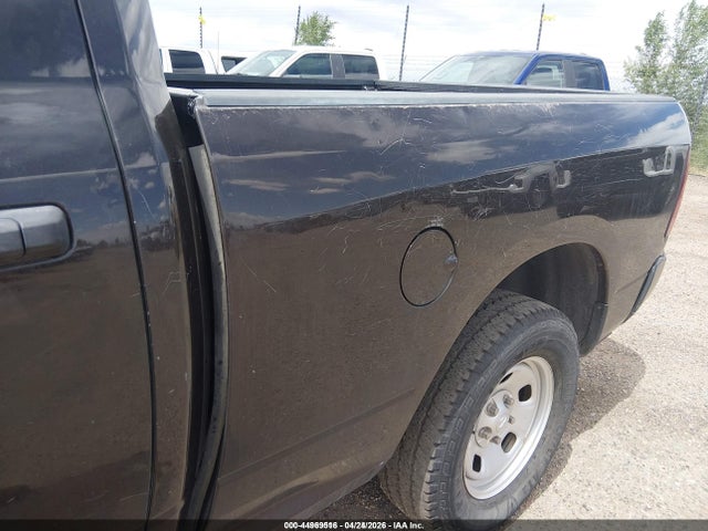 44969516 :رقم المزاد ، 1C6RR7FG6HS605710 vin ، 2017 Ram 1500 Tradesman  4x4 6'4 Box مزاد بيع