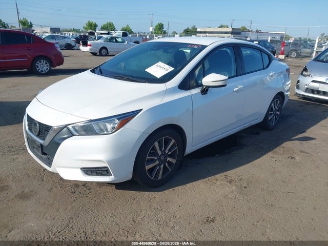 3N1CN8EV5ML875605 Nissan Versa Sv Xtronic Cvt