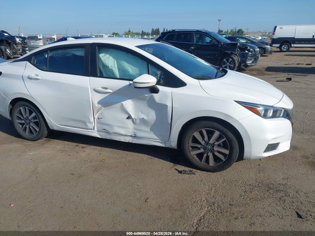 3N1CN8EV5ML875605 Nissan Versa Sv Xtronic Cvt