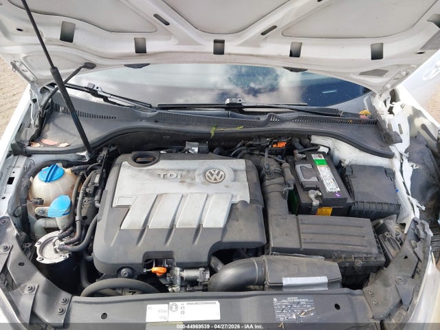 Продаж на аукціоні авто 2011 Volkswagen Golf Tdi 4-door, vin: WVWNM7AJ3BW290180, номер лоту: 44969539