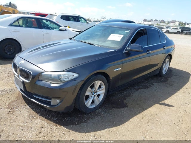 2011 Bmw 528i მანქანა იყიდება აუქციონზე, vin: WBAFR1C53BC744204, აუქციონის ნომერი: 44969560