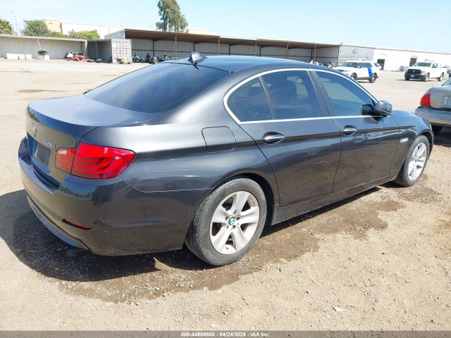 2011 Bmw 528i მანქანა იყიდება აუქციონზე, vin: WBAFR1C53BC744204, აუქციონის ნომერი: 44969560