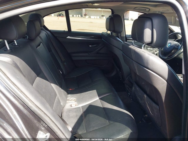 2011 Bmw 528i მანქანა იყიდება აუქციონზე, vin: WBAFR1C53BC744204, აუქციონის ნომერი: 44969560