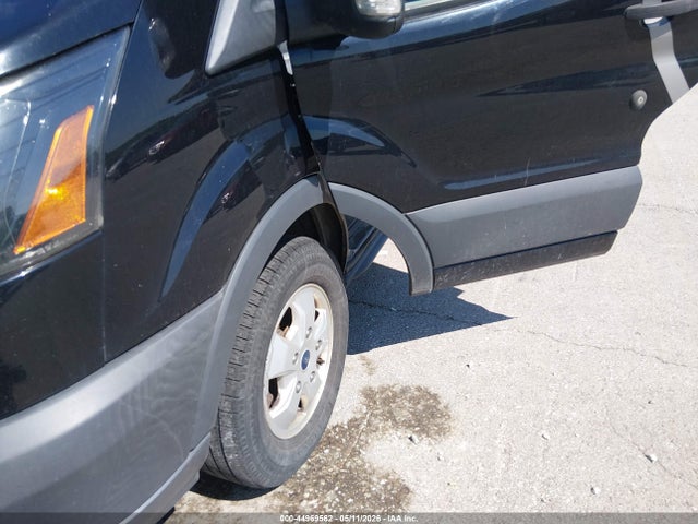 44969562 :رقم المزاد ، 1FTYR2XM6JKA11667 vin ، 2018 Ford Transit-250 مزاد بيع