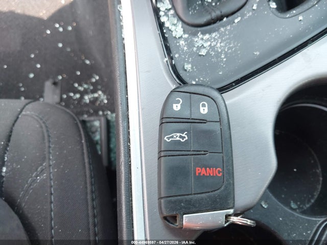 Продажа на аукционе авто 2019 Dodge Challenger Sxt, vin: 2C3CDZAG2KH670198, номер лота: 44969597