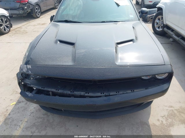 Продажа на аукционе авто 2019 Dodge Challenger Sxt, vin: 2C3CDZAG2KH670198, номер лота: 44969597