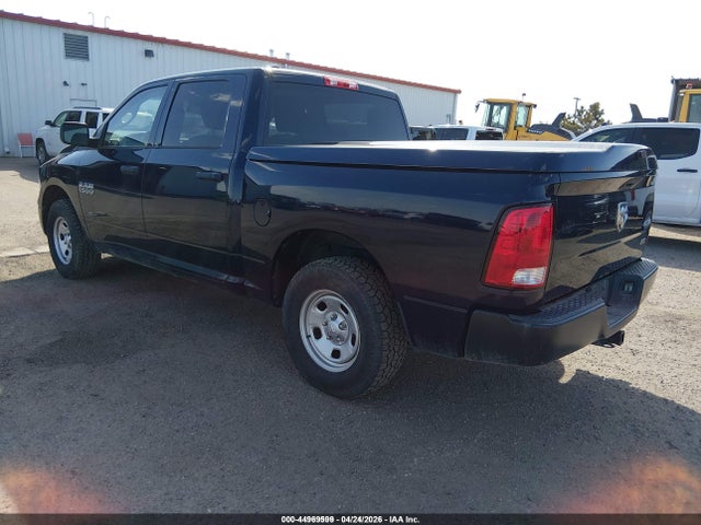 1C6RR7KG5JS106201 RAM 1500 Tradesman 4x4 5&#039;7 Box