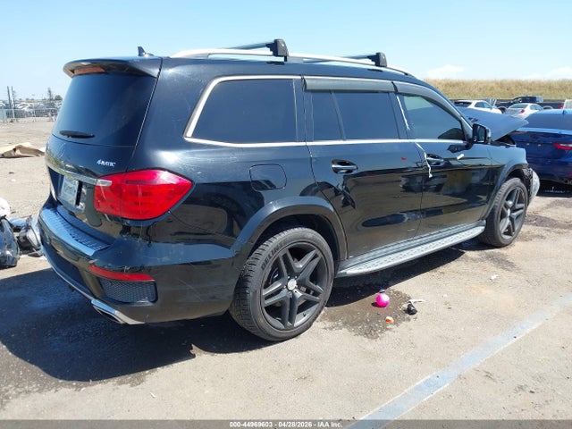 4JGDF7DE5FA508185 Mercedes-Benz Gl 550 4matic